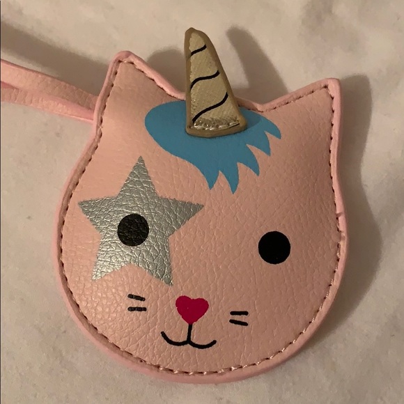 🔥SOLD🔥Betsey Handbag Decor. 🔥SOLD🔥 - Picture 2 of 6